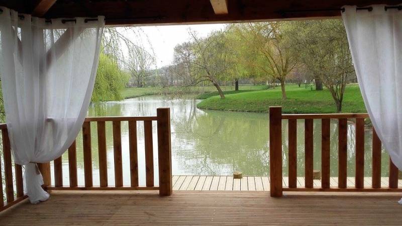 Pergola 4 pentes en contrecollé épicéa